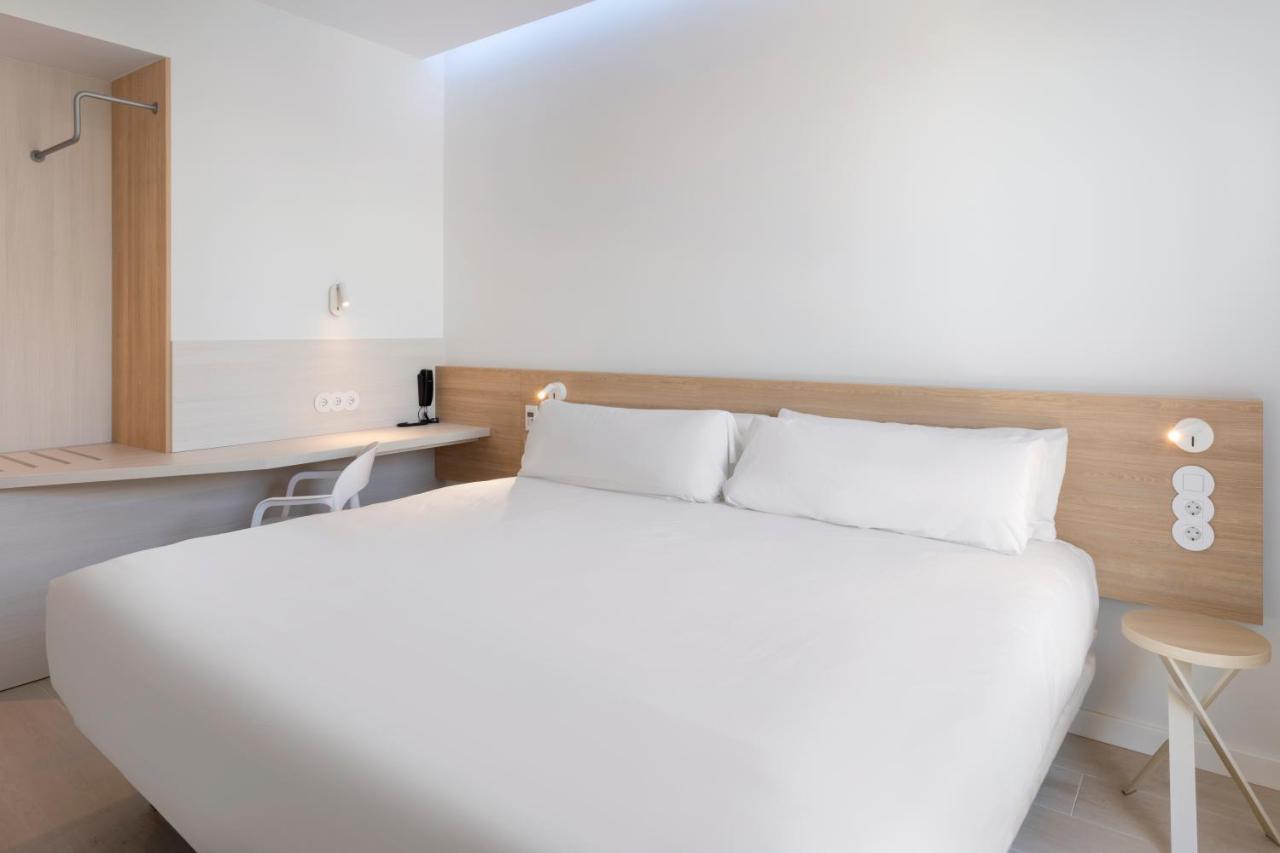 B&B Hotel Lerida Buitenkant foto